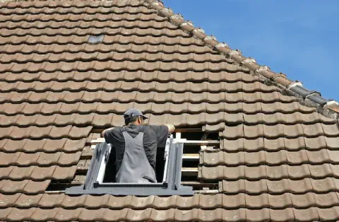 Pose de velux à Larra